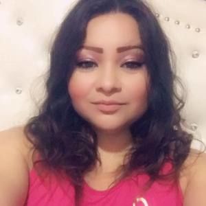 Meet your Posher, Esmeralda